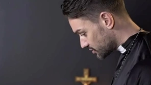 Explicit old crumpet edward terrant misbehaves coupled with priest gives him a lesson
