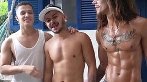 Making of - caco foxx & ricardo jones & henrrique bailarino - bareback (surfista dotado)