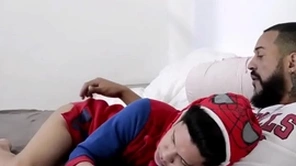Tio arrombou o sobrinho novinho