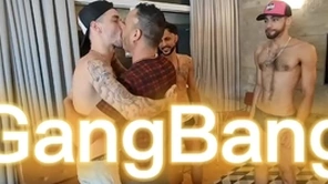 Gangbang bareback com kadu ventri, euerickdiaz , aventureiro, vittor lamborghini, vigário e bruno donato amigos dotados fudendo passivo guloso