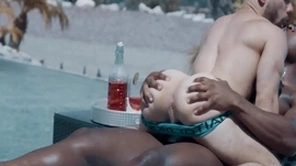 Spotting a hot fuck from across the pool - deangelo jackson, papi suave