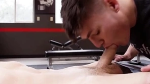 Slutty twink seduces hunk trainor - dante martin, avery jones - nextdoortwink