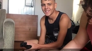 Rodrigo uncut teen swinging both ways gay porn compilation