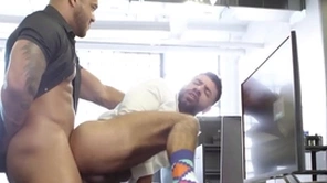 Ebony bbc kingpin fucks his employee hard in the office - ragingstallion