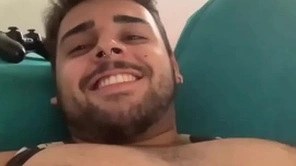 Saudades de ganhar leite putinha?