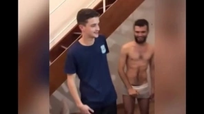 Brincadeira valendo o rabo