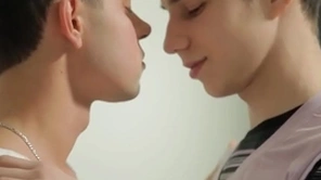 Wrap up twink fucks dudes ass