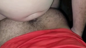 Novinho gordinho me comeu na cabine bring off cinemão