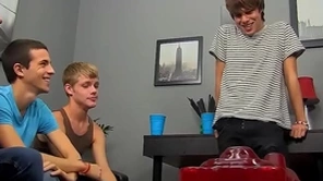 Twinks timo garrett and robbie anthony fuck hardcore back orgy