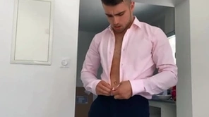 Euro stud (thony) grey delivers a big load after lots of edging and covers his abs with cum - sean cody