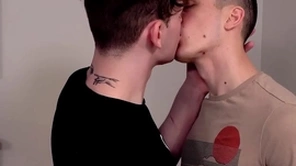 Jasonsparkslive - cute twink boy with huge dick barebacks his hot mate