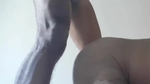 Pauzudo estava no guest-house e me chamou pra esvaziar o saco