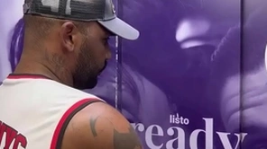 Fudendo o espanho na pele juninho oficial