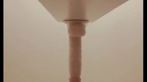 Dildo makes me cum