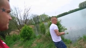 Horny leon lets tattooed hottie ryan cage pound his hole up against the tree - definiteness dudes